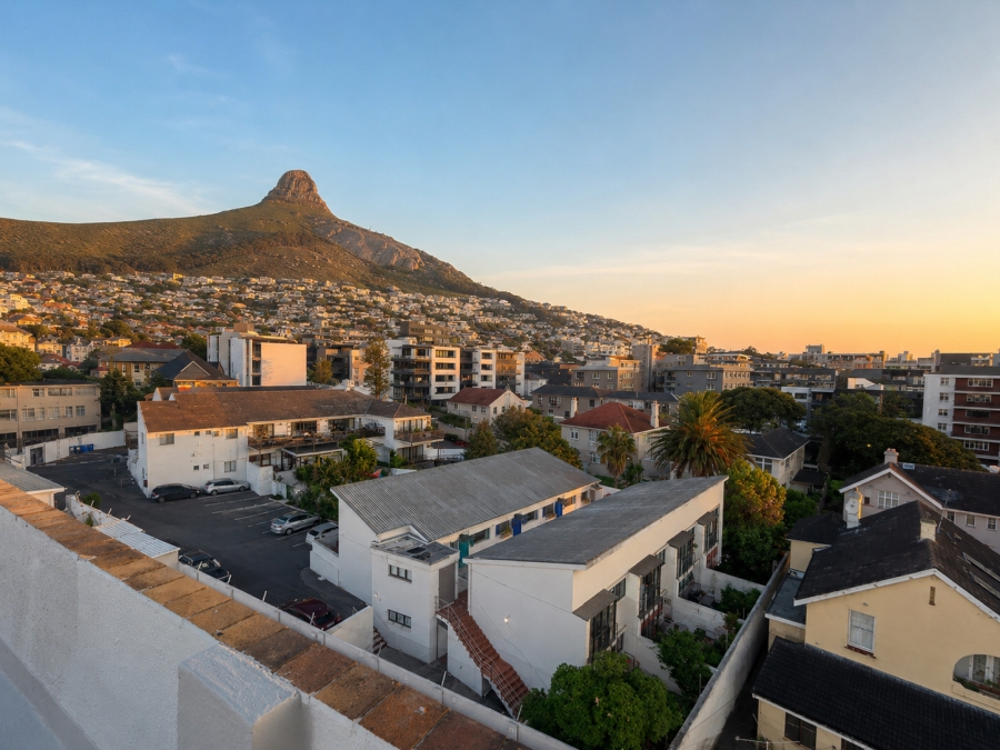 0 Bedroom Property for Sale in Sea Point Western Cape